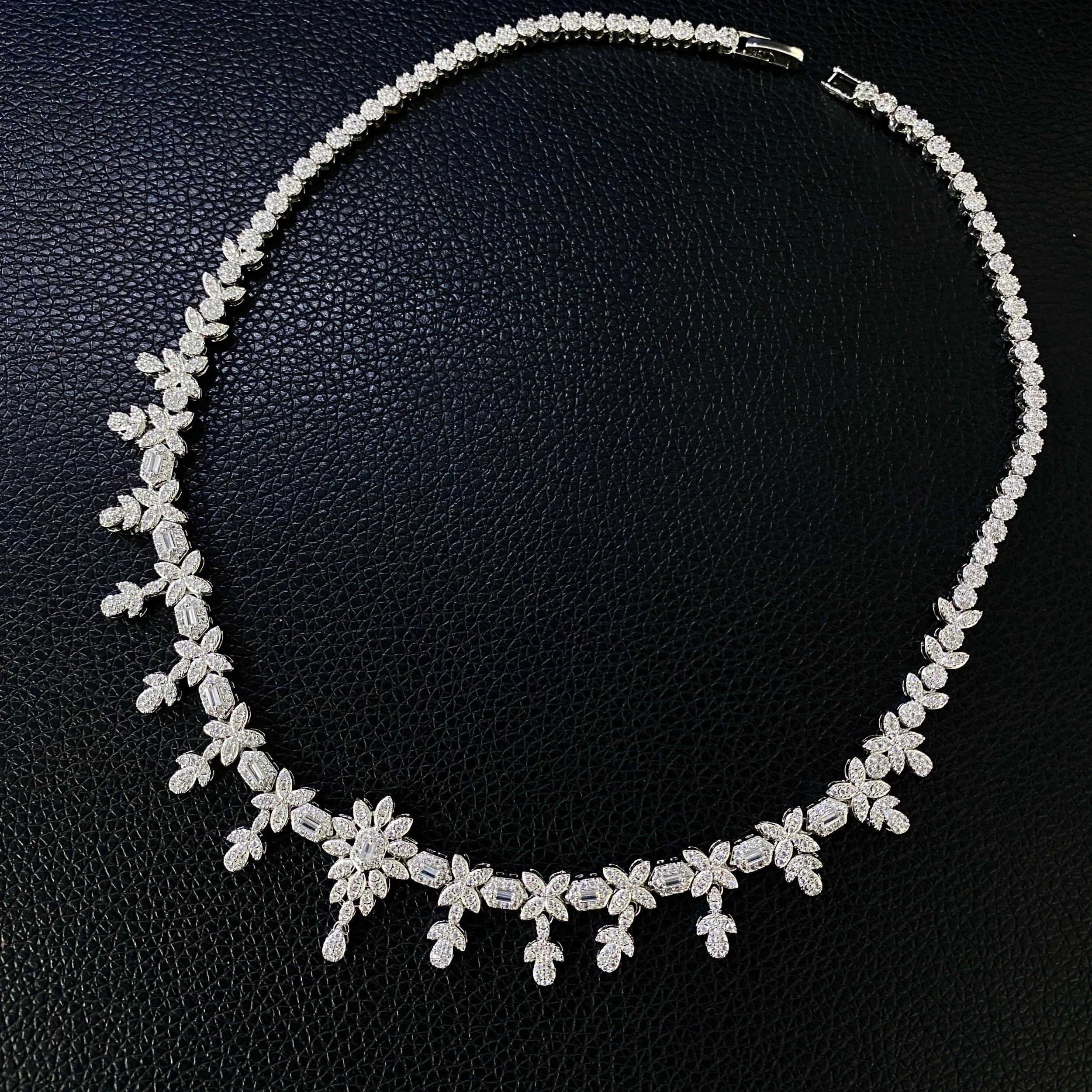 Luxury 4 Pieces Cubic Zirconia Bridal Jewelry Set