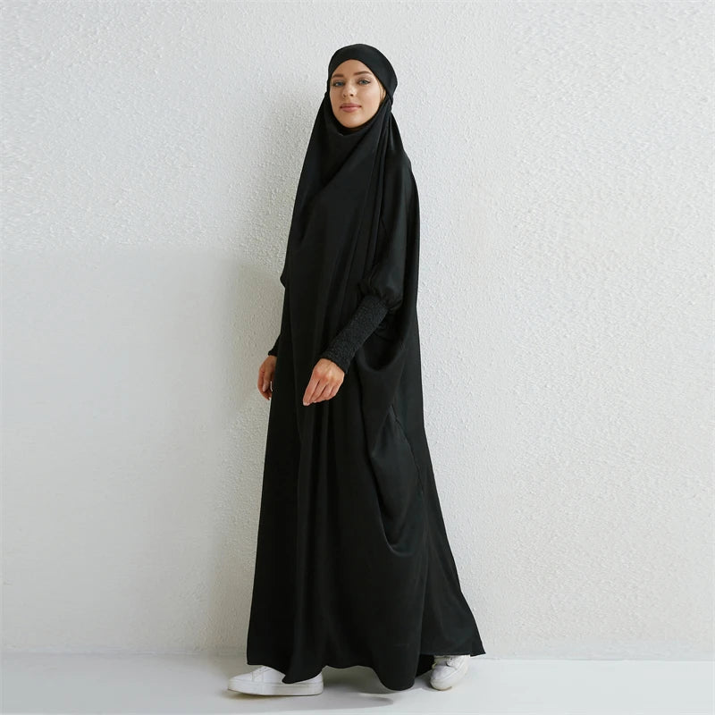 Elegant Hooded Abaya