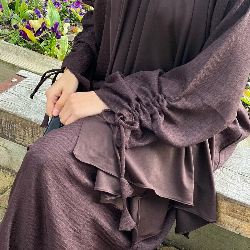 Elegant Saudi Inspired Abaya