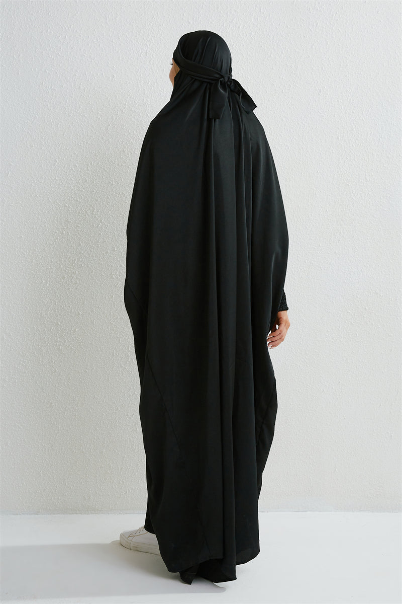 Elegant Hooded Abaya