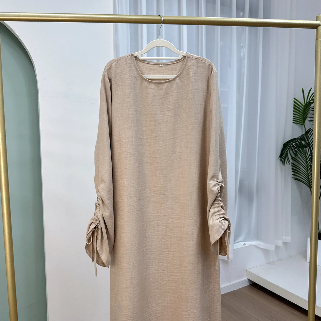 Elegant Saudi Inspired Abaya