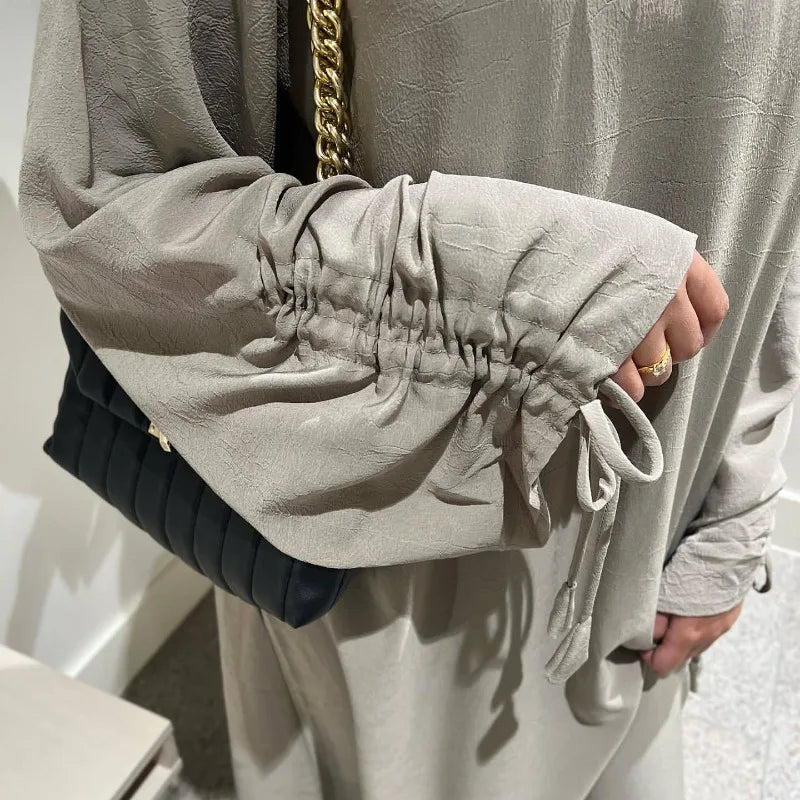 Elegant Saudi Inspired Abaya