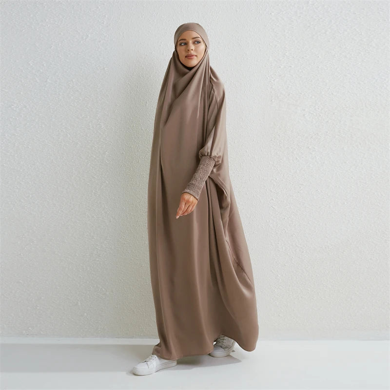 Elegant Hooded Abaya