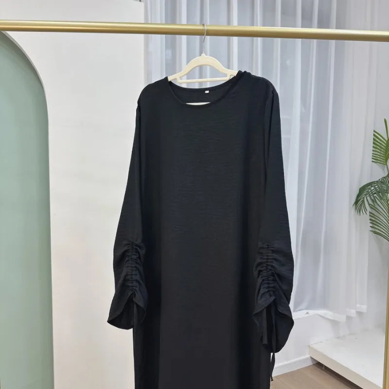 Elegant Saudi Inspired Abaya