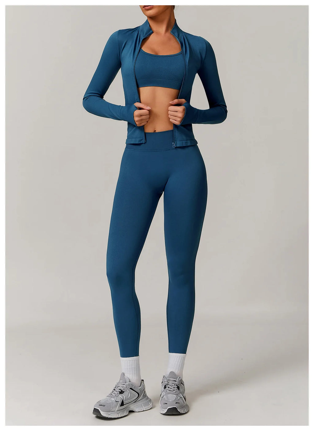 Fitted Thumb Hole Zip Up Jacket