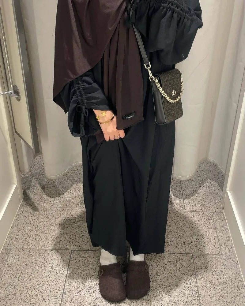 Elegant Saudi Inspired Abaya