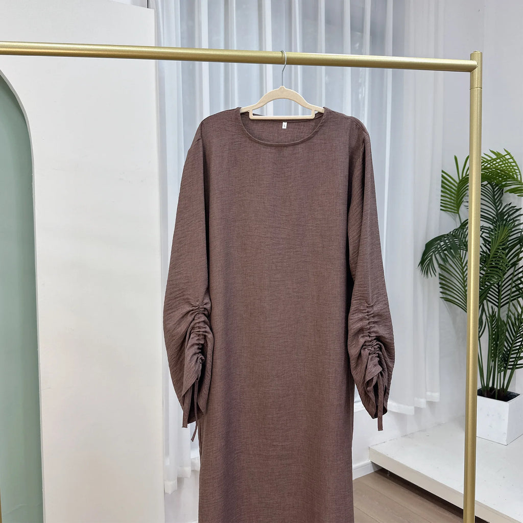 Elegant Saudi Inspired Abaya